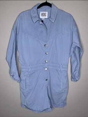BDG Urban Outfitters Womens Romper Medium Blue Button Up 3/4 sleeve Shorts